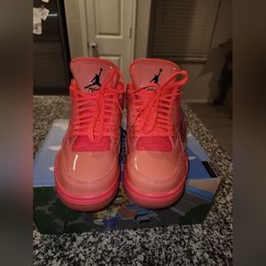 Wmns Air Jordan 4 Retro NRG 'Hot Punch